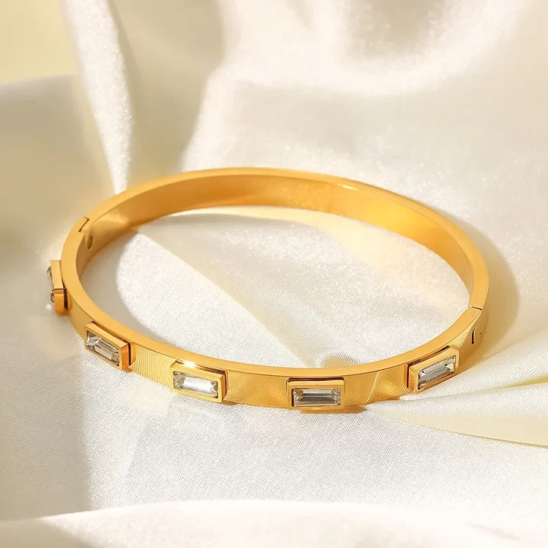 Luxury Green White Cubic Zirconia Stainless Steel Bangle Non Adjustable Luxury Exquisite Jewelry for Women Gift - Image 4