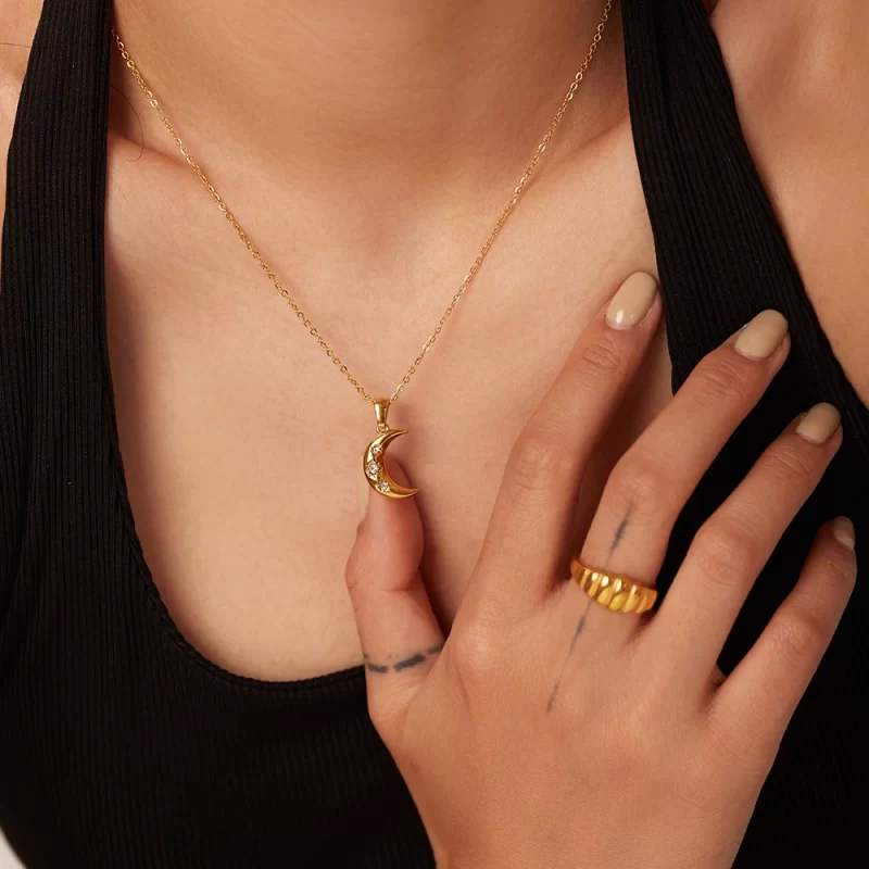 Retro Style Stainless Steel 18K Gold Plated Female Jewelry Gift Three Tiny Zircon Inlaid Moon Pendant Necklace - Image 2