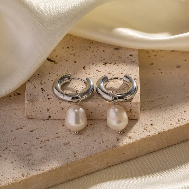 New Trend Geometric Stainless Steel CC Shape Pearl Hoop Earrings Geometric Pearl Hoop Earring for Women - Image 3
