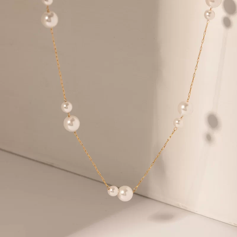 Minimalist 18K Gold Plated Charm Pearl Necklace Stainless Steel Exquisite Interval Pearls Necklace