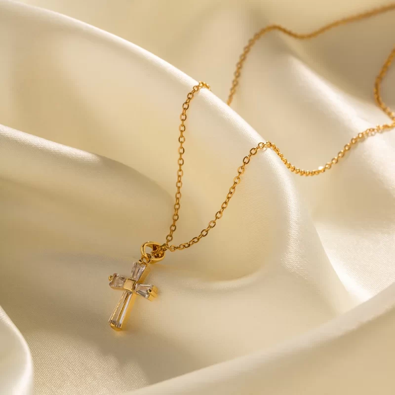Vintage 18K Gold Plated Clear Cross Zircon Necklace Geometric Cubic Zirconia Crossed Pendant Necklace - Image 4
