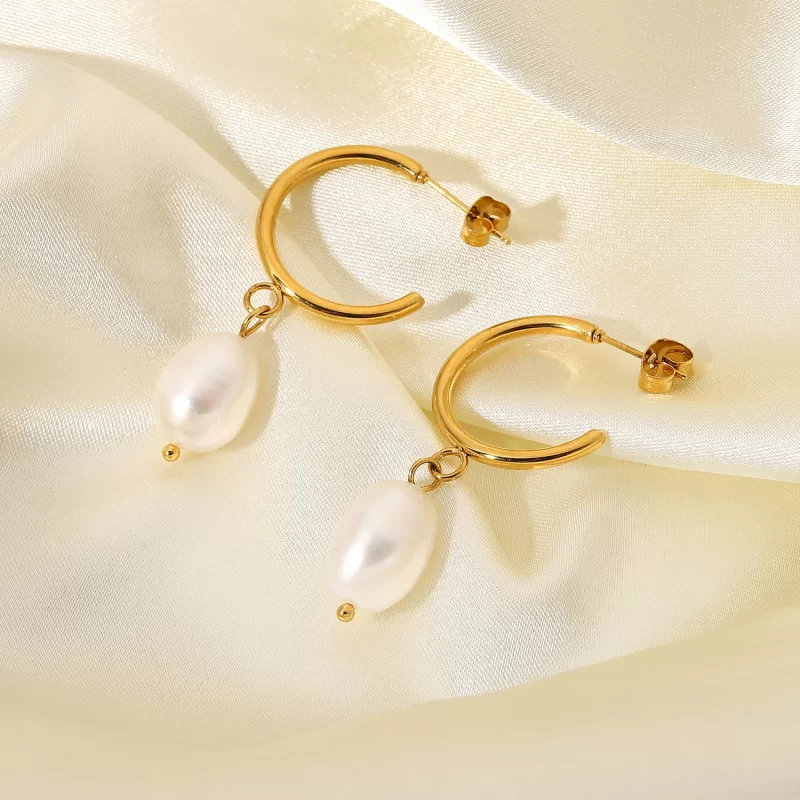 New Trend Geometric Stainless Steel CC Shape Pearl Hoop Earrings Geometric 18K Gold Plated Pearl Hoop Earring for Women - Image 4