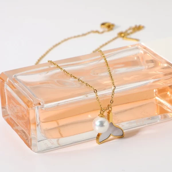 Korean Design Women 18K Gold Chain Stainless Steel Jewelry Shell Mermaid Tail Pearl Pendant Necklace for Ladies Gift - Image 3