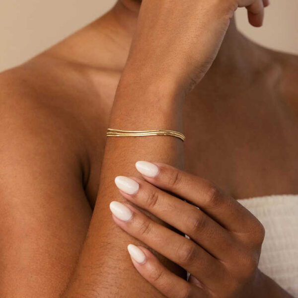 Modern Minimalist 18K Gold Stainless Steel Square Snake Bone Chain 3-layer Bracelet - Image 2