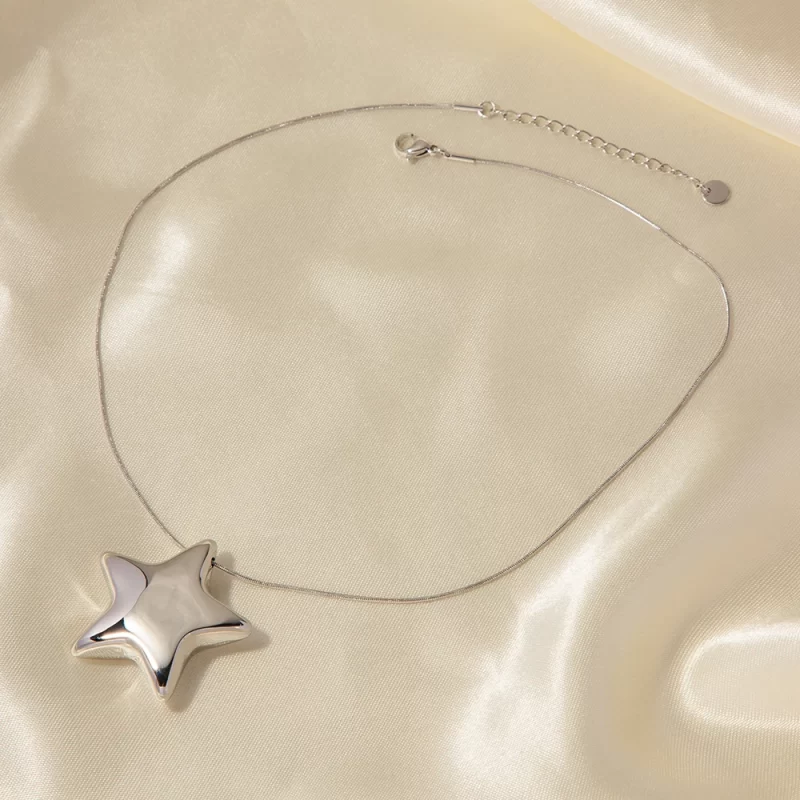 J&D Waterproof Non Tarnish 18K Gold Plated Stainless Steel Women Star Shape Hollow Pendant Necklace - Image 2