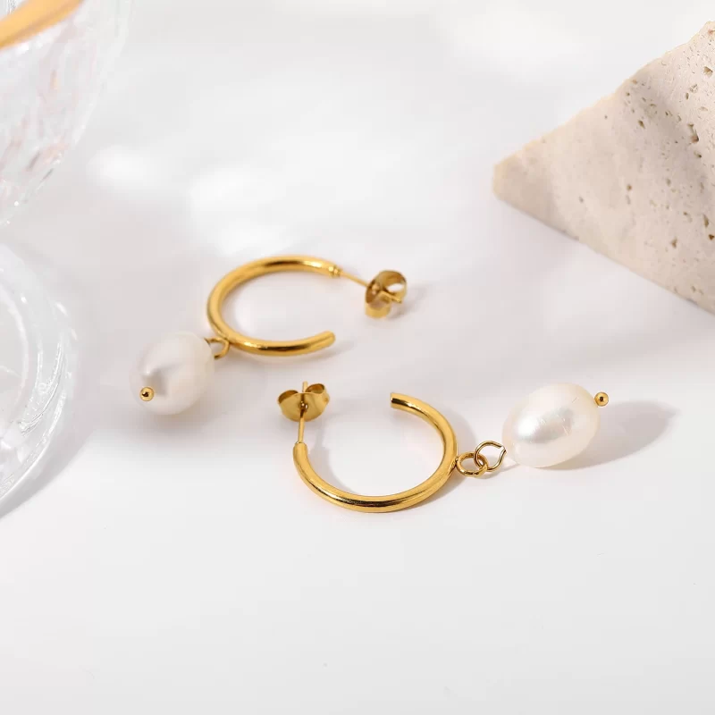 New Trend Geometric Stainless Steel CC Shape Pearl Hoop Earrings Geometric 18K Gold Plated Pearl Hoop Earring for Women - Image 5