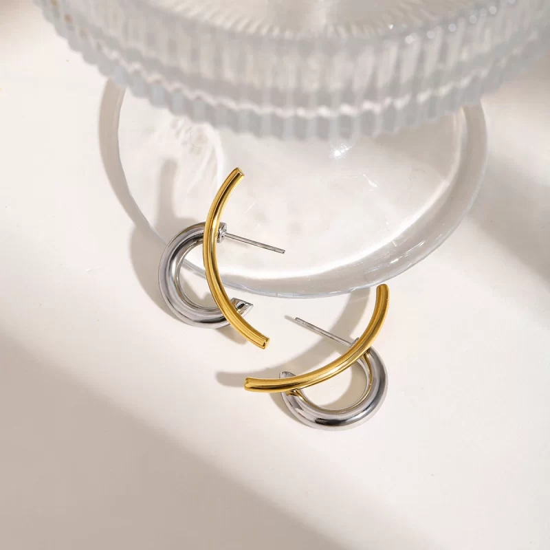 Fashion Modern Minimalist 18K Gold Plated Waterproof Stainless Steel Stud Earrings Two Tone Geometric Liner Design - Image 5