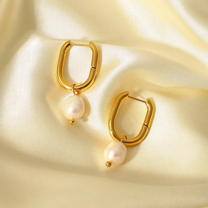New Trend Geometric Stainless Steel CC Shape Pearl Hoop Earrings Geometric 18K Gold Plated Pearl Hoop Earring for Women - Image 2