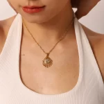 Vintage Jewelry Oval Zircon Eye Pendant Necklace Stainless Steel Zirconia Eye Necklace for Women