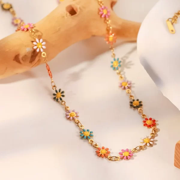 18K Gold Plated Stainless Steel Accessories Charm Colorful Daisy Choker Necklace for Women - Image 5