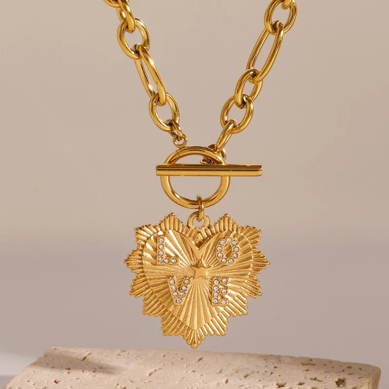 J&D 18k Gold Stainless Steel Ribbed Heart White Rhinestone Letter LOVE Pendant Necklace Romantic Gift 49cm
