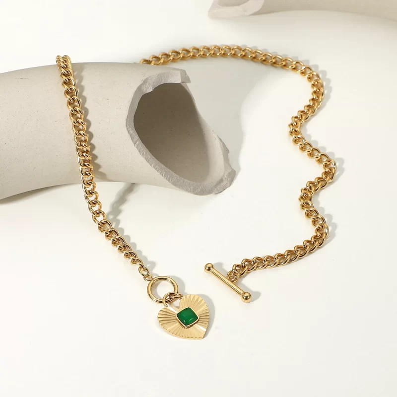 INS Cuban Green Zircon Inlaid 14k Stainless Steel Gold Plated Agate Necklace Jewelry Heart Pendant Necklace - Image 2