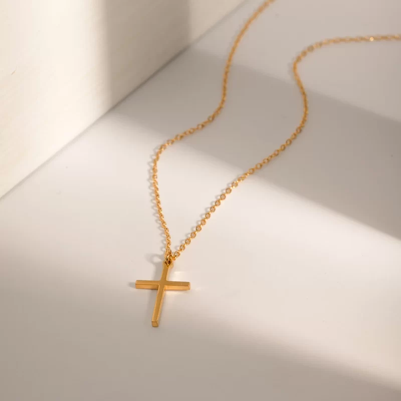 18k Clean Fit 18K Gold Plated Stainless Steel Minimalist Jewelry Religious Cross Pendant Necklace Women