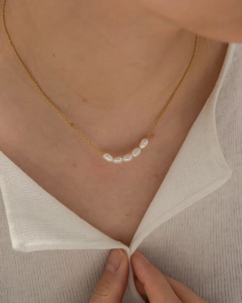 Dainty 18K Gold Plated Stainless Steel Clavicle Chain Natural Freshwater Pearl Choker for Gift - Image 2