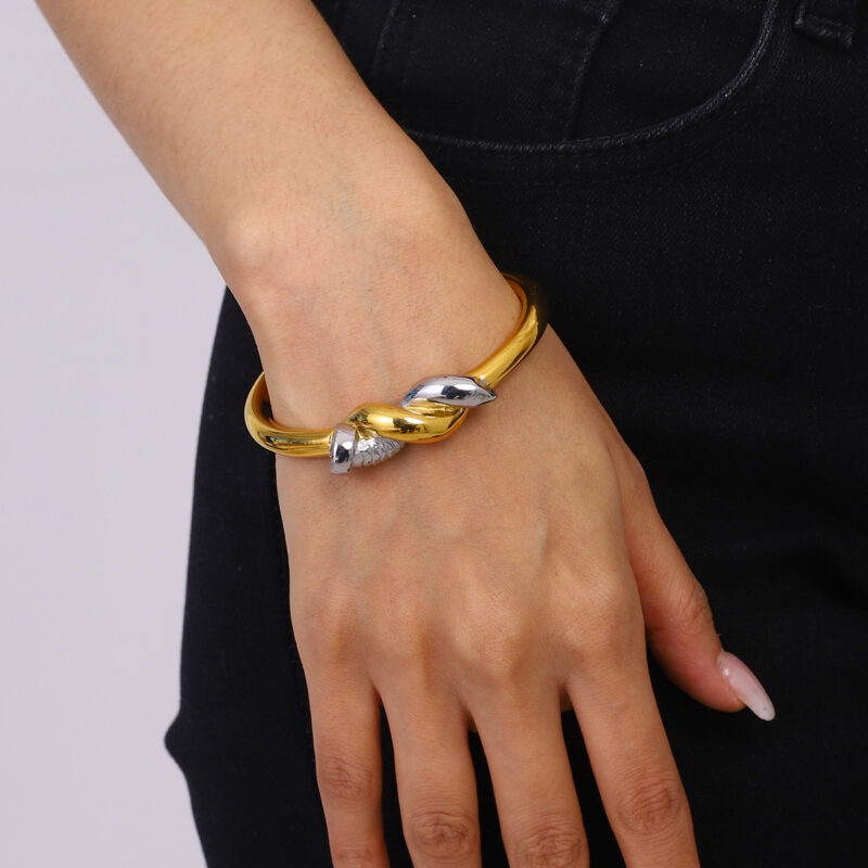 Ladies modern minimalist 18k gold stainless steel gold and silver color matching nail wound open bracelet - Image 3