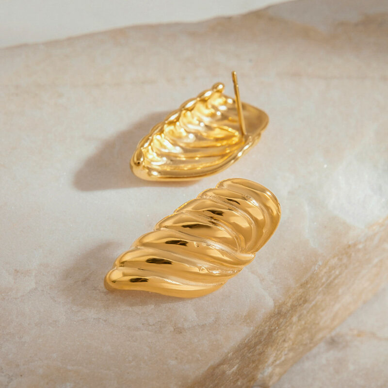 J&D New Trendy 18k Gold Plated Stainless Steel Tarnish Free Hypoallergenic Ribbed Hammered Statement Earrings - Image 5