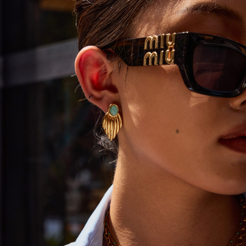 J&D Unique Design Gold Plated Earings Jewelry Women Stainless Steel Lue Stone Glossy Leaf Earrings - Image 2