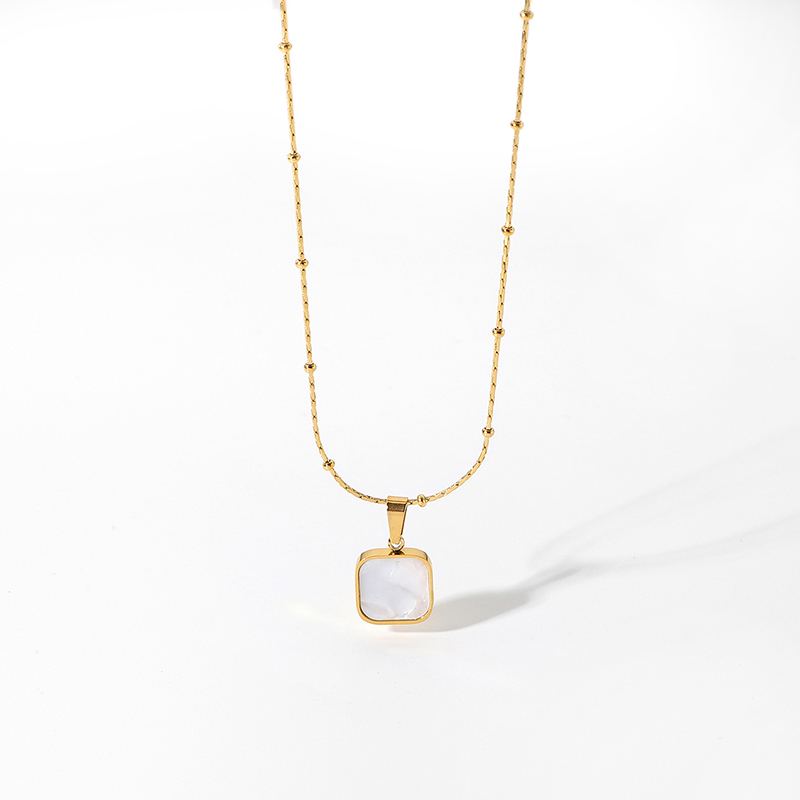 Minimalism Square Natrual Shell Pendant Necklace New Design 18K Gold Clavicle Chain Stainless Steel Jewelry Necklace for Women