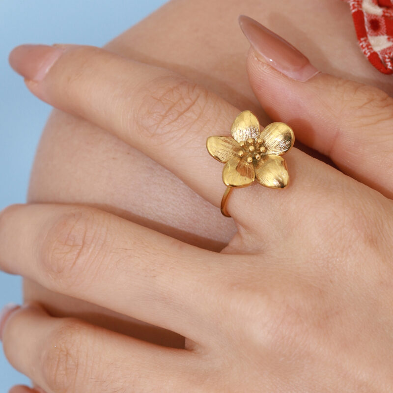 18K Gold Romantic Jewelry Stainless Steel Flower Adjustable Open Ring Sweet - Image 2