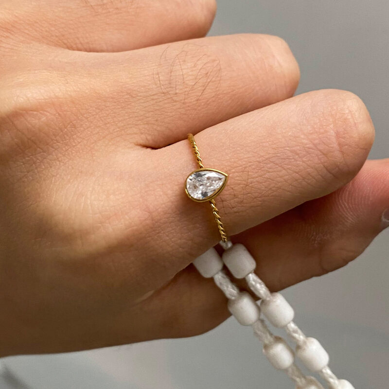 18K Gold Stackable Ring Textured Band Sunburst Zircon Design - Image 2