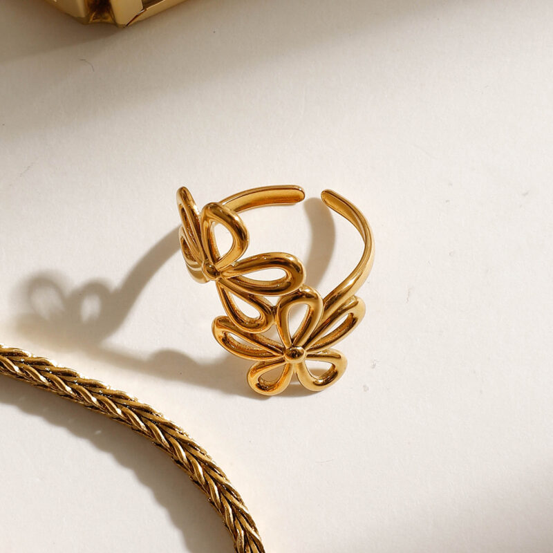 Holiday Style 18K Gold Stainless Steel Five-Petal Flower Hollow Open Ring - Image 2