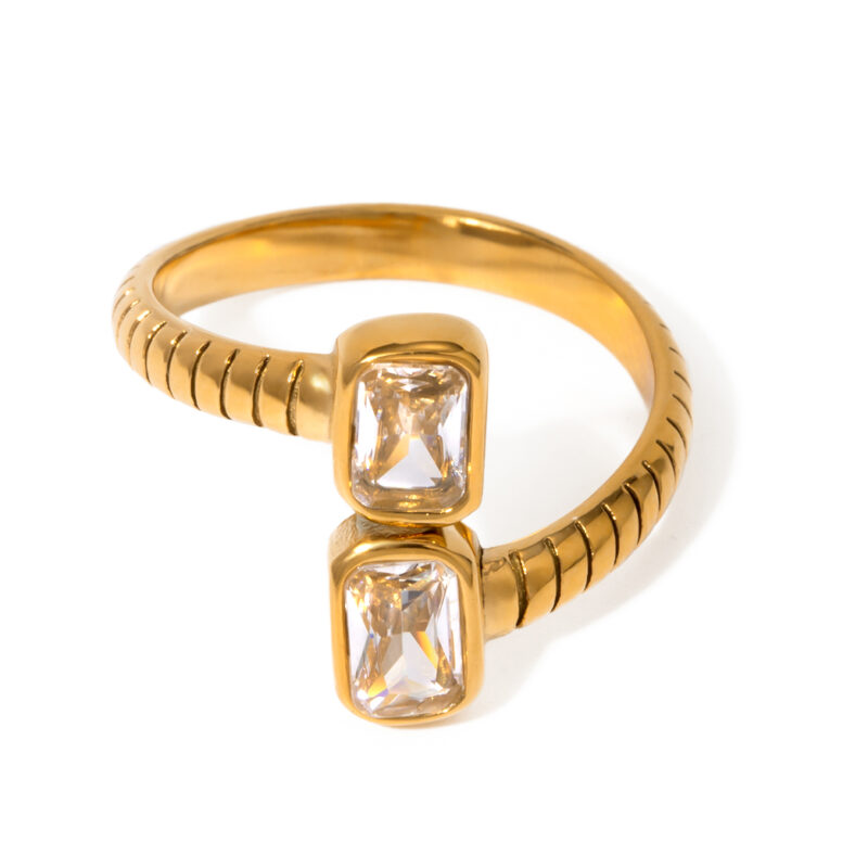 Fashion Luxury 18K Gold Plated Pave Zircon Open Stainless Steel Textured Cubic Zirconia Ring for Women