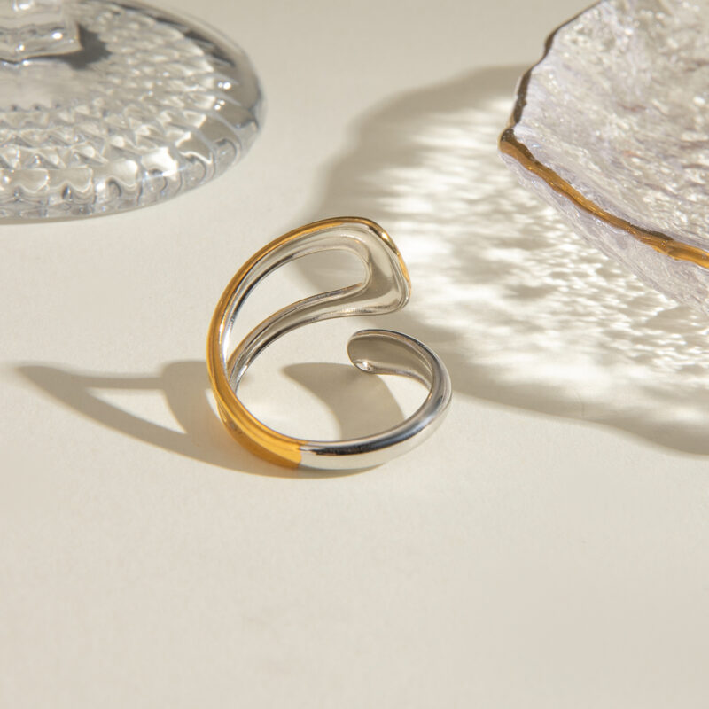 ?Design Two-tones Ring 18K PVD Gold Plated Stainless Steel Ring Double Layers Bend Opening Ring for Women - Image 3