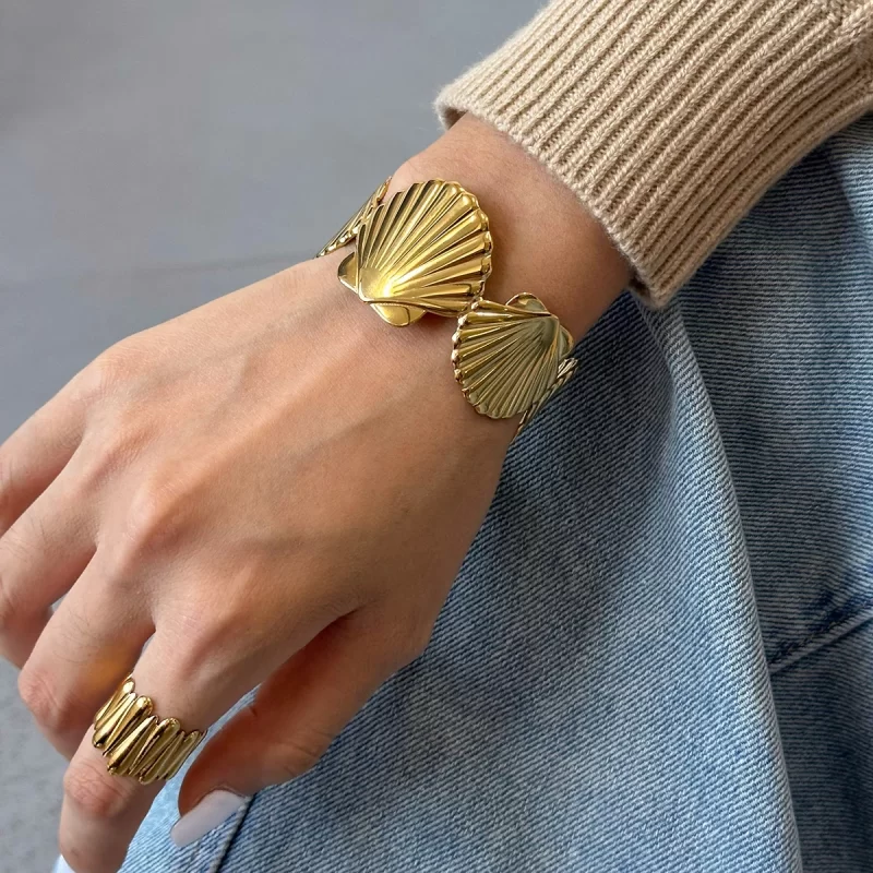 Big Shell Ribbed Wide Open Cuff Bracelet Bangle Stainless Steel Texture Metal 18K PVD Plated Jewelry for Women Gift - Image 2