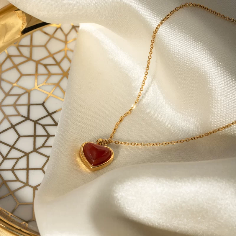 Youthway Romantic Stainless Steel Inlaid Agate Heart Pendant Necklace for Women Waterproof Fashion Jewelry Gift - Image 3