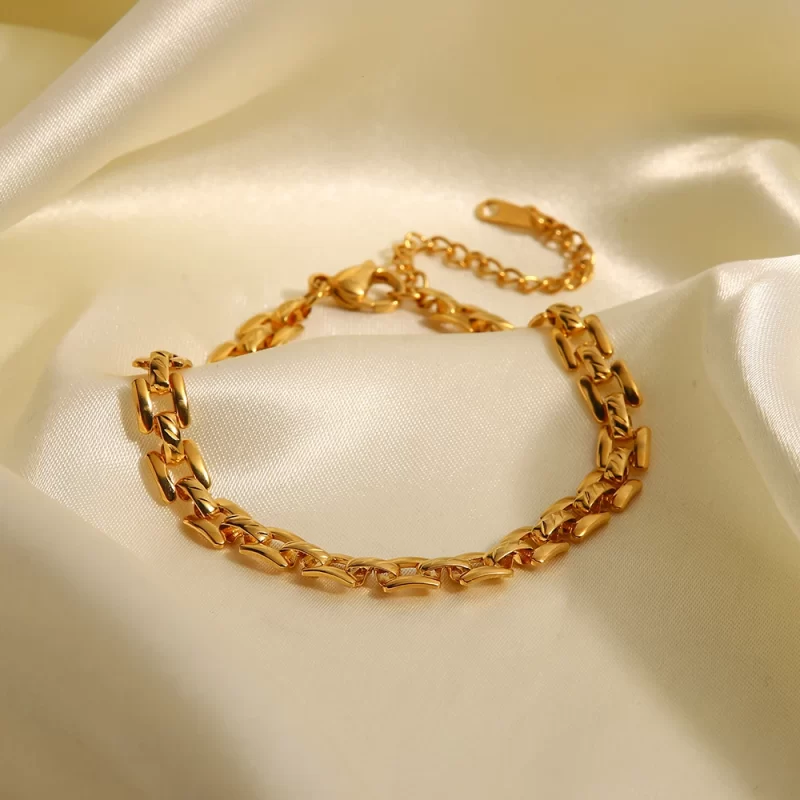 New Metallic Style Strap Bracelet 18k Gold Color Stainless Steel Trendy Charm Waterproof Jewelry for Women Men - Image 3