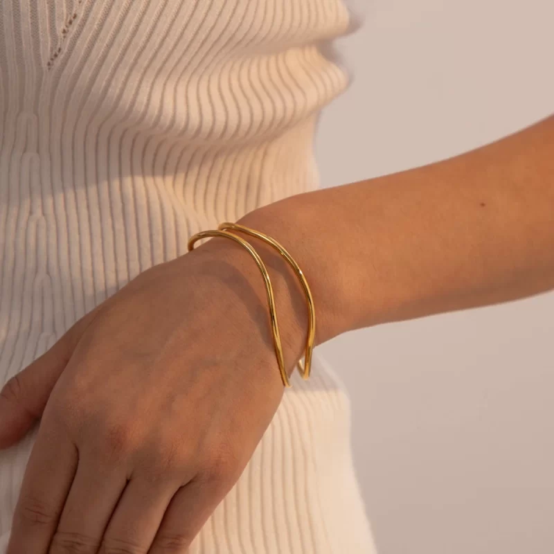 18K Gold Plated Minimalist Stainless Steel Line Wave Double Layer Open Bracelet Charm Date Party Jewelry Gift for Women - Image 2