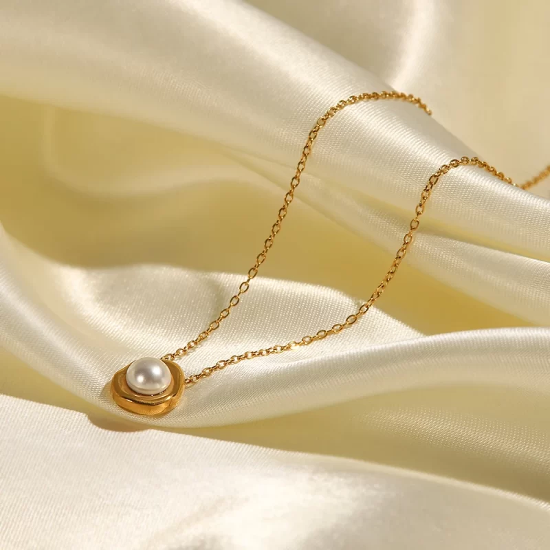 Youthway Delicate Cast French Vintage Pearl Pendant Necklace Waterproof Women Aesthetic Jewelry 2022 NEW - Image 2