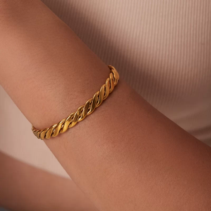316L Stainless Steel Chunky Cuban Chain Bracelet 18K PVD Plated 2022 New Textured Elegant Jewelry for Women - Image 3