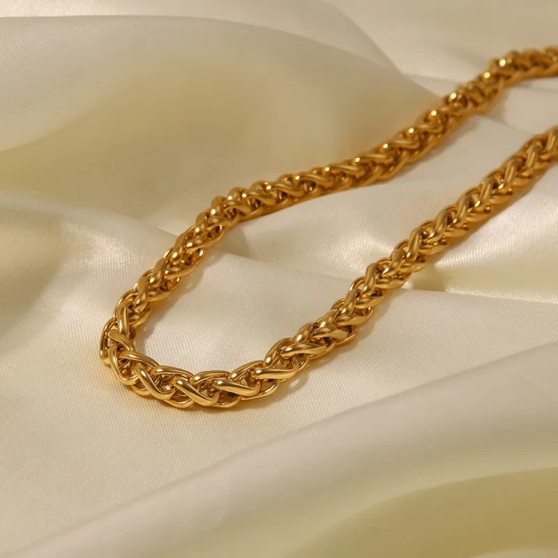 Youthway Stylish High Quality 18K Gold Plated Chain Stainless Steel Necklace Waterproof Trendy Jewelry Women - Image 5