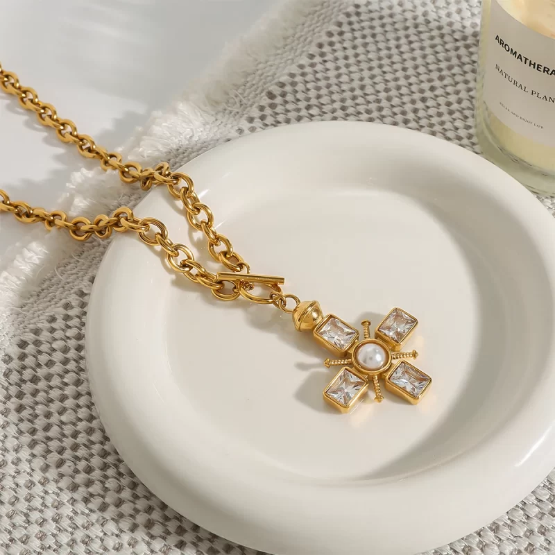 Youthway Specialist Elegant Gold Plated Stainless Steel Rhinestone Imitation Pearl Cross Pendant Necklace Unisex Vintage Jewelry - Image 4