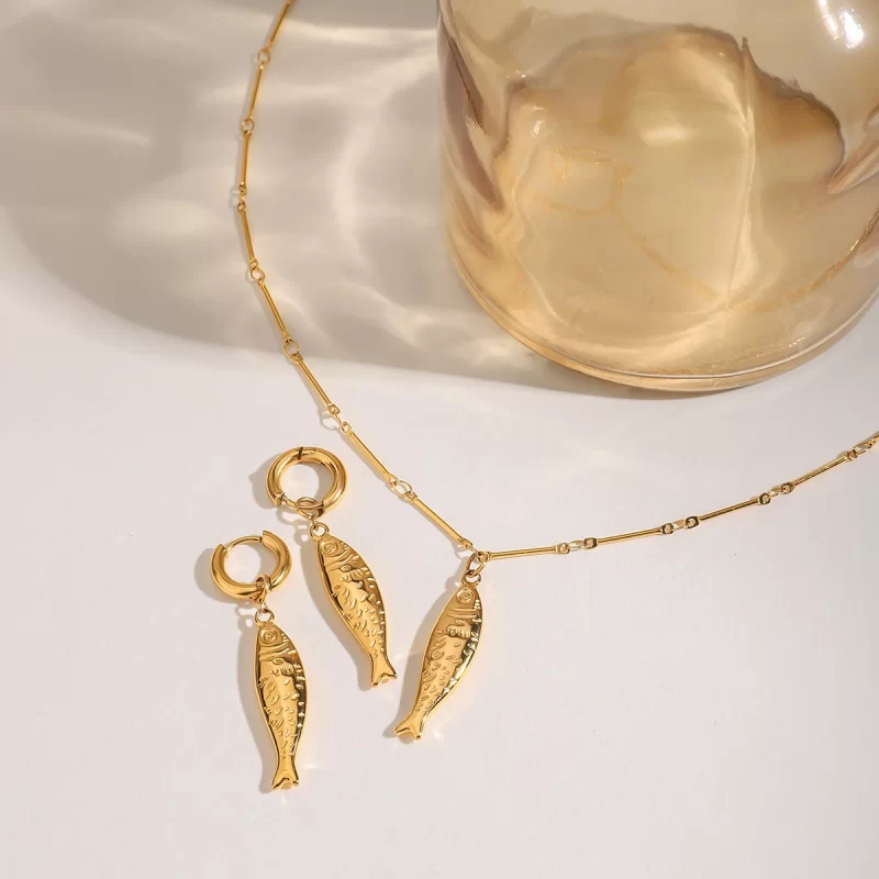 Youthwau 18K Gold Lucky Koi Fish Pendant Necklace Stainless Steel Summer Basic Daily Waterproof Jewelry Accessories Gift - Image 4
