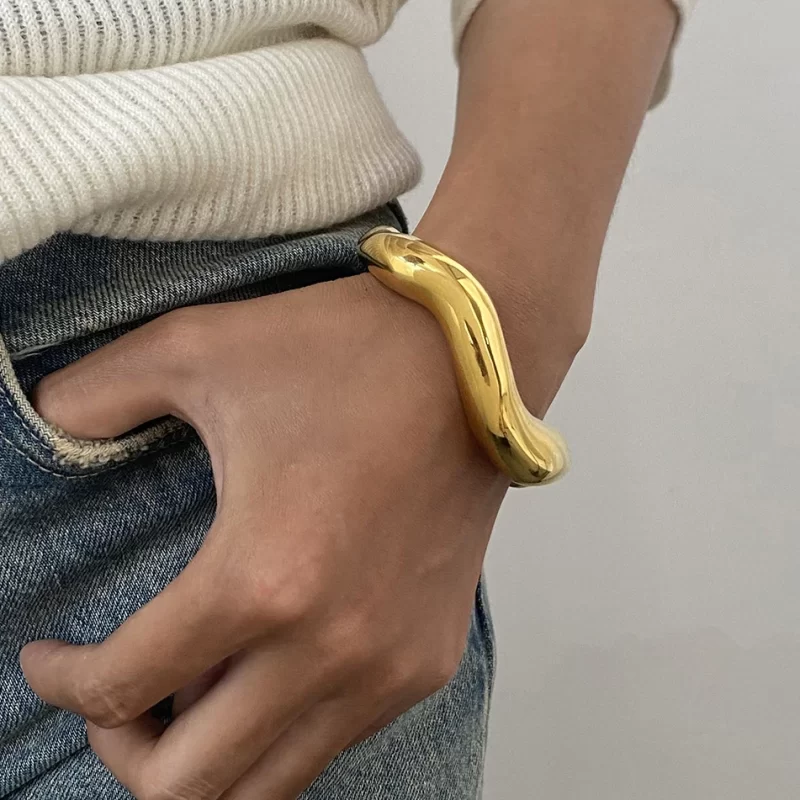 Retro Exaggerated 18k Gold Plated Stainless Steel Irregular Wave Bracelet Bangle For Unisex Fashion Waterproof Jewelry - Image 3