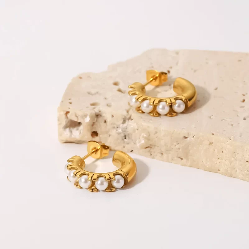 18k Gold Plated Stainless Steel Special-shaped Hammer Pearl Zircon CC Shaped Earrings - Image 2