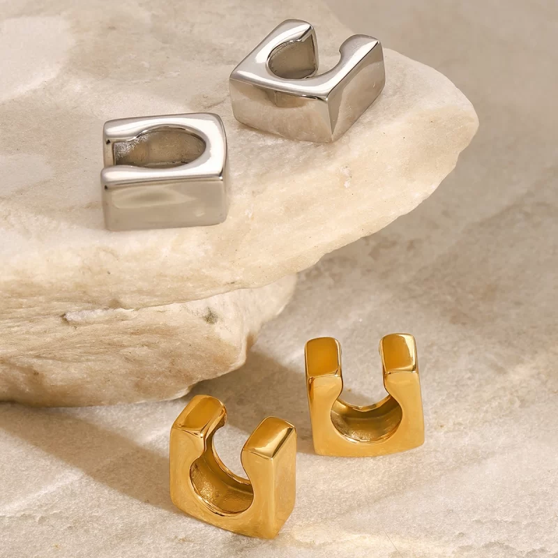 18k Gold Stainless Steel Jewelry Smooth Square Ear Clips Modern Design One Pair - Image 3