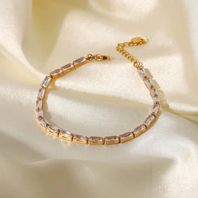 White Color Cubic Zirconia Circling Setting 18k Gold Plated Stainless Steel Bracelets for Woman - Image 2