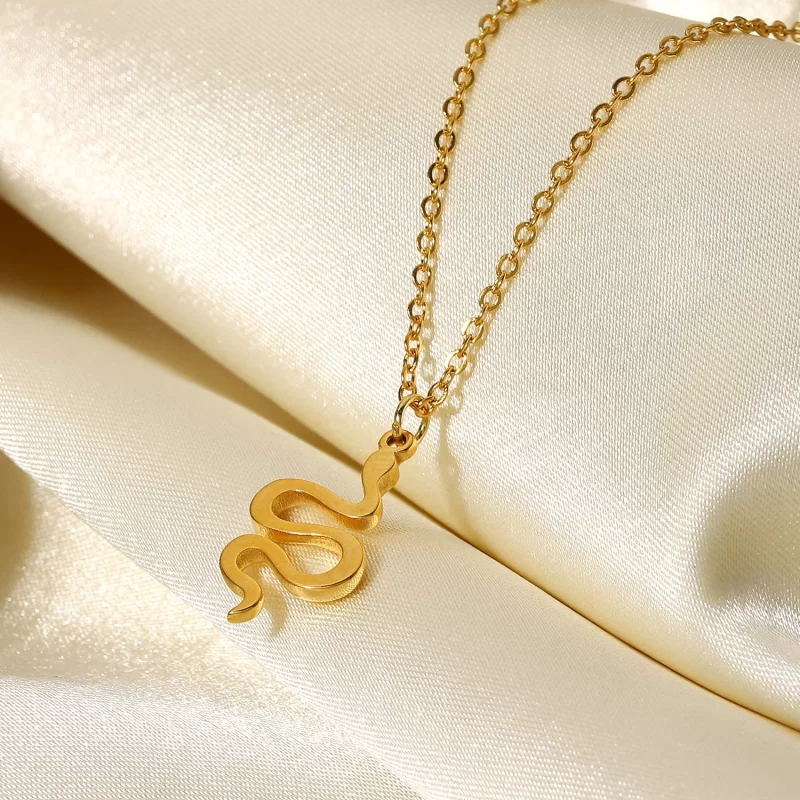 Popular Stainless Steel Link Chain Snake Pendant Necklace Jewelry Snake Pendant Necklace - Image 5