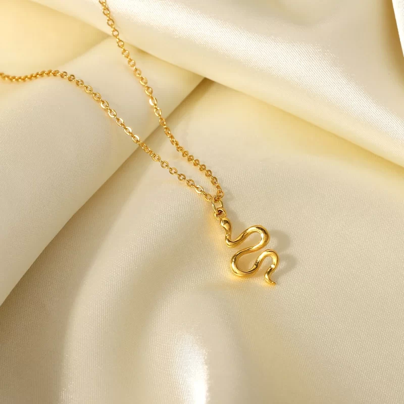 Popular Stainless Steel Link Chain Snake Pendant Necklace Jewelry Snake Pendant Necklace - Image 4