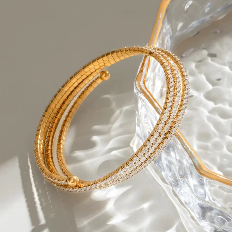 J&D 18k Gold Stainless Steel White Zircon Full Zircon Triple Layer Bracelet Luxurious Style Party Wearing - Image 4