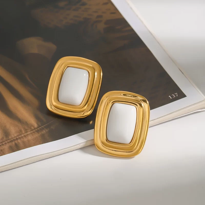 Women Style Retro Style 18K Gold Stainless Steel Red Agate Square Round Red Agate Earrings - Image 4