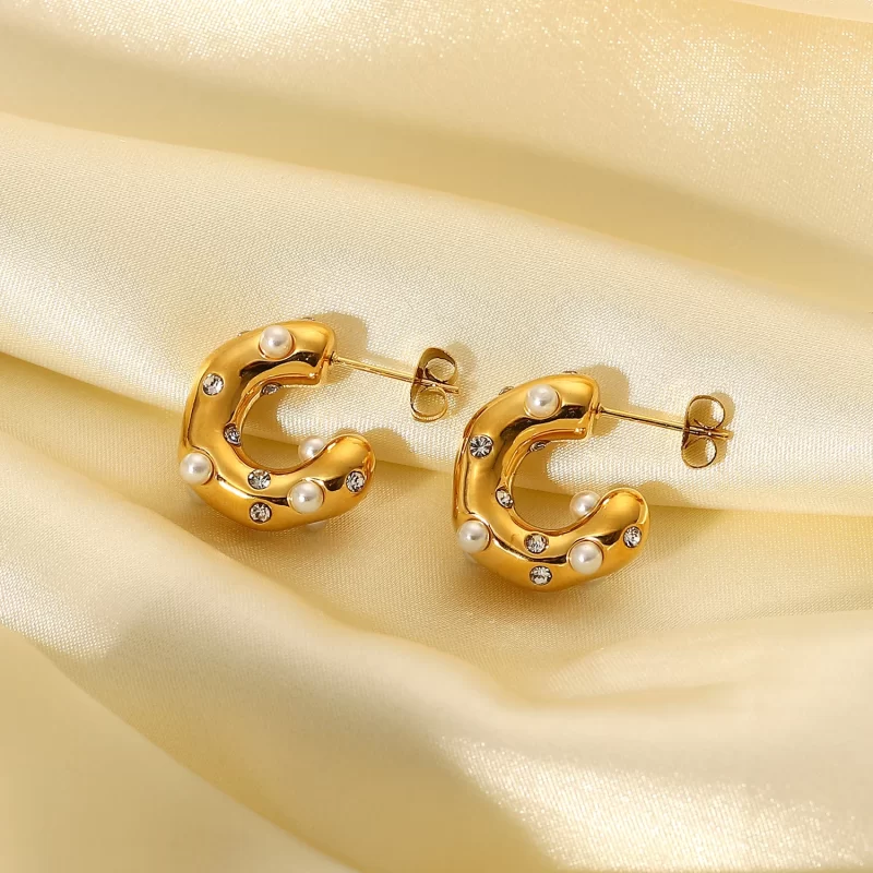 18k Gold Plated Stainless Steel Special-shaped Hammer Pearl Zircon CC Shaped Earrings - Image 5
