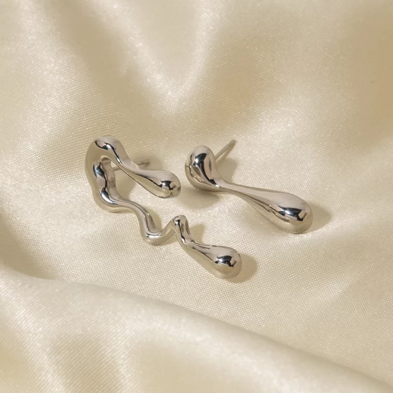 Stainless Steel Irregular Water Drop Asymmetric Melting Ice Design Stud Earring - Image 4