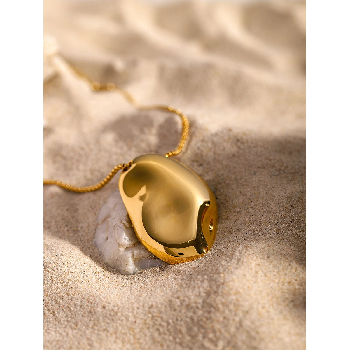 J&D Ins Popular 18k Gold Plated Necklace Stainless Steel Irregular Concave Hammer Big Pendant Necklace