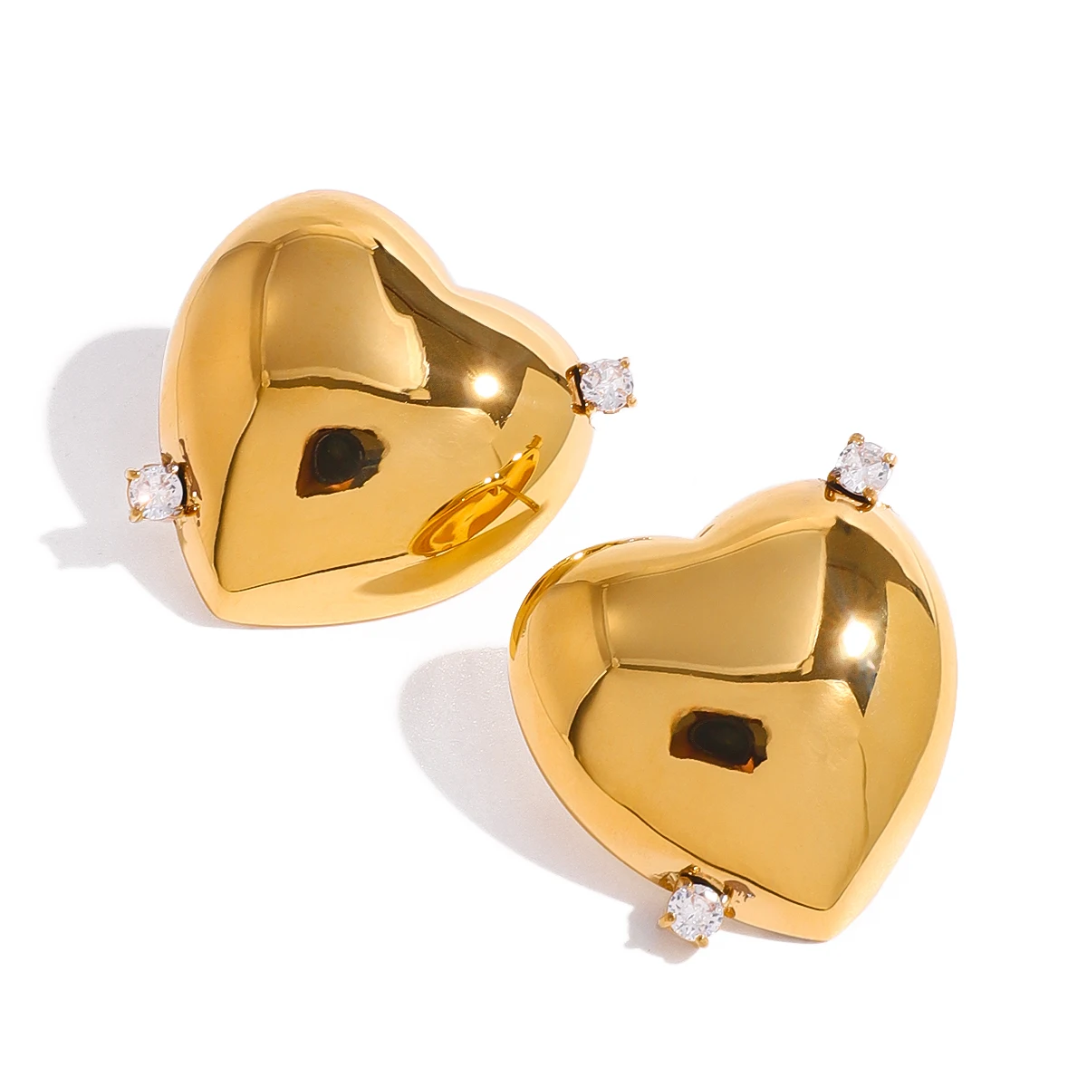 18k Gold Stainless Steel Jewelry Gold Polished Rhinestone Heart Earrings