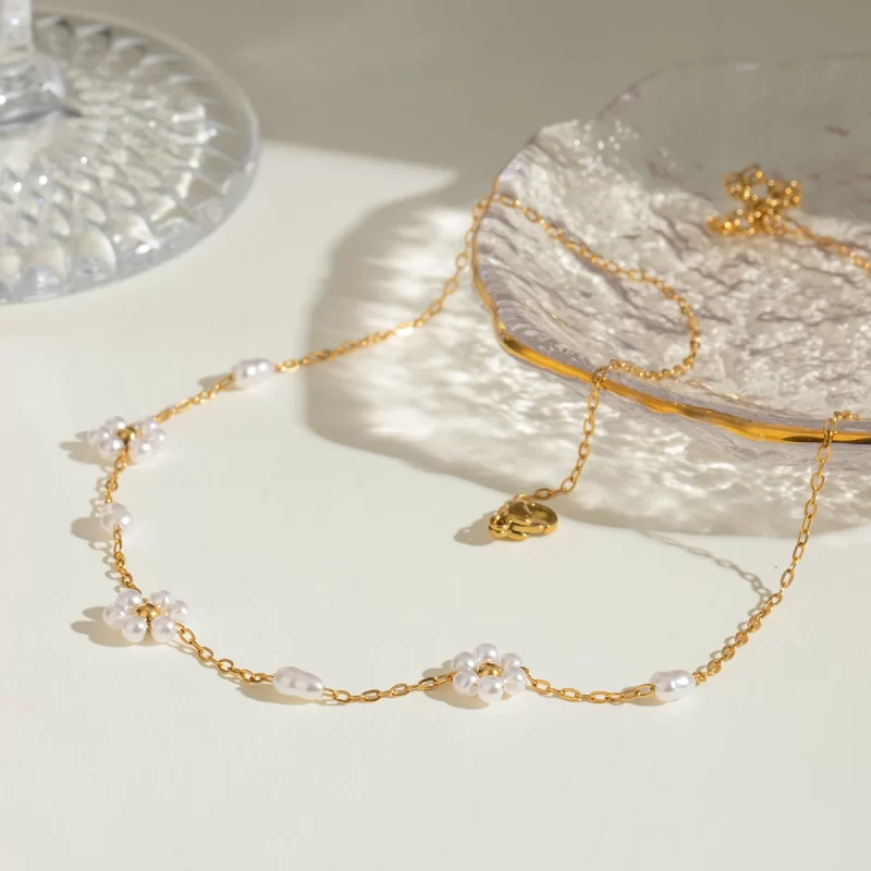 J&D 18K PVD Gold Plating Vintage Jewelry Stainless Steel Pearl Flower Necklace - Image 3
