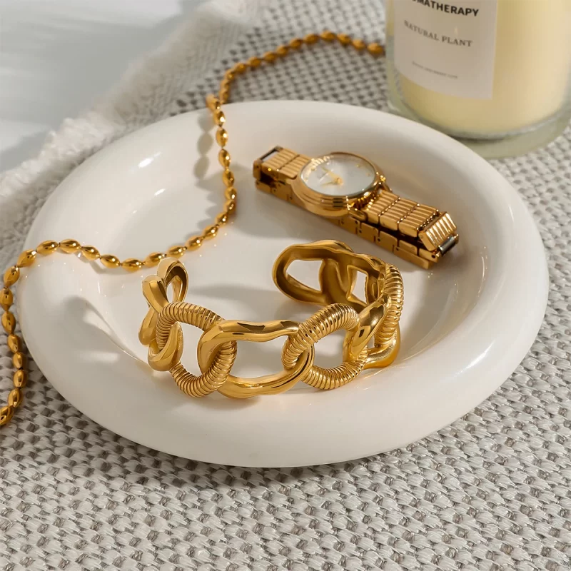 J&D Elegant Twisted Rope Chain Bracelet Bold Design Fashion Statement Jewelry 18K Gold Plated Stainless Steel Cuff Bangle - Image 4